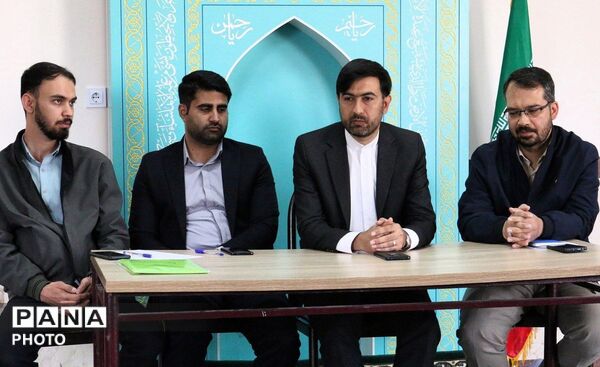 هم‌اندیشی پیشگامان تربیت در کبودرآهنگ