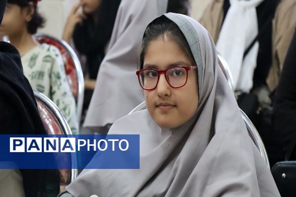 یک خشت هزار امید