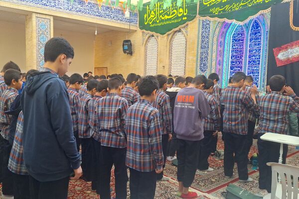 اجلاسیه نماز و طرح پیوند مسجد و مدرسه در شیراز 