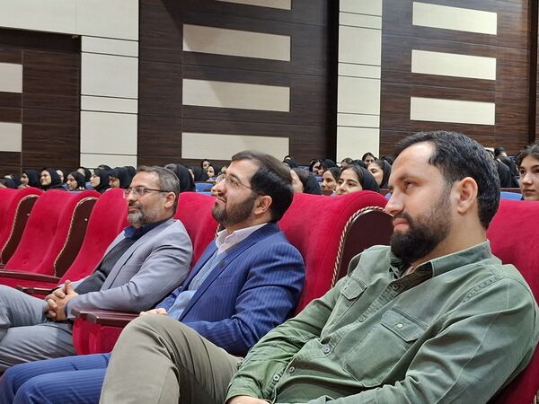 جشن دانش‌آموزی دختران صفادشت ملارد