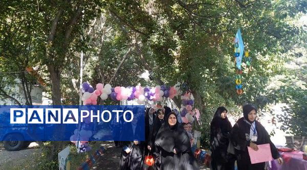 اردوی مادر دختری حورا دانش‌آموزان ناحیه یک مشهد