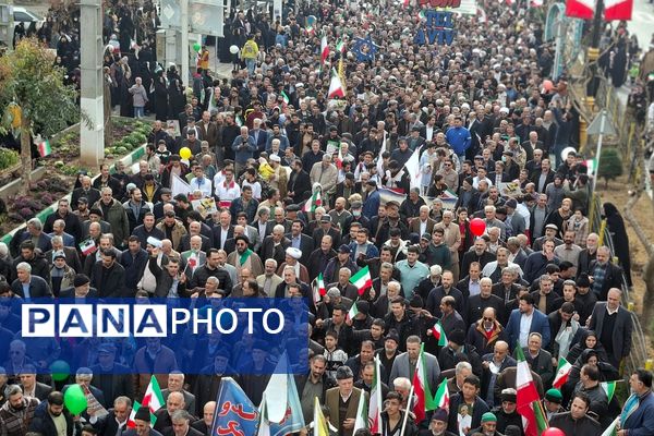 ۲۲ بهمن، میعادگاه حضور آگاهانه مردم قرچک در صحنه