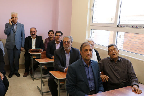  افتتاح مدرسه خیرساز مهندس اصغر کاشانی در کاشان