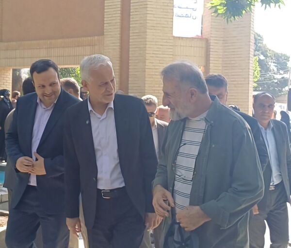 آیین بهره‌برداری از گذر صنایع دستی اصفهان
