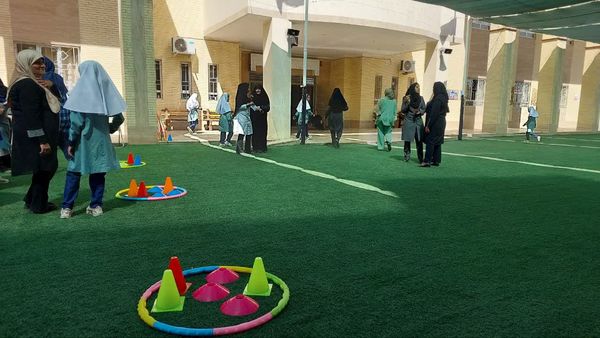 جشنی خاص در مدرسه شاهد نیک اندیشان یزد