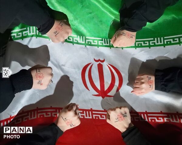 مردم ولایتمدار شهرستان فردیس سنگر خود را حفظ کردند 