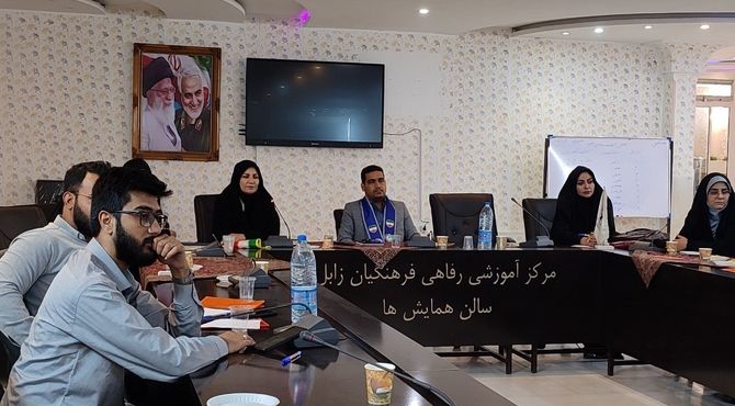 دوره آموزشی مربیان کاردان ویژه همکاران قطب سیستان برگزار شد 