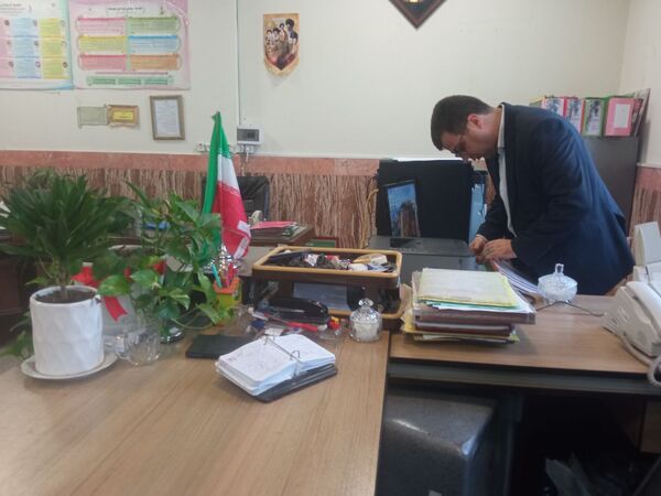 بازدید مدیر اداره ناحیه یک از دبیرستان گلشن آزادی