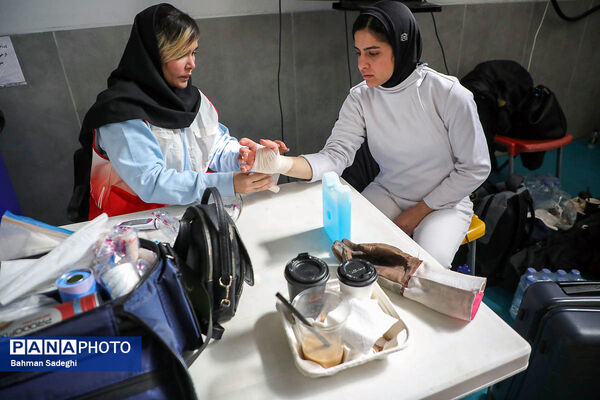 لیگ برتر شمشیربازی دختران