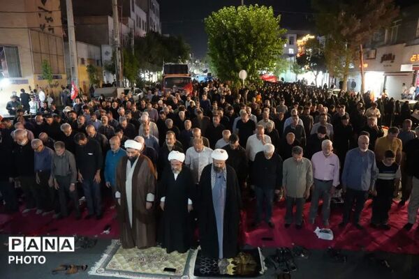 حماسه حضور فردیسی‌ها در صد ‌و چهل و سومین شب  راهپیمایی 