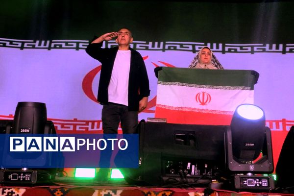 نمایش وحدت اقوام ایرانی در روز دوم جشنواره ملی ورامین