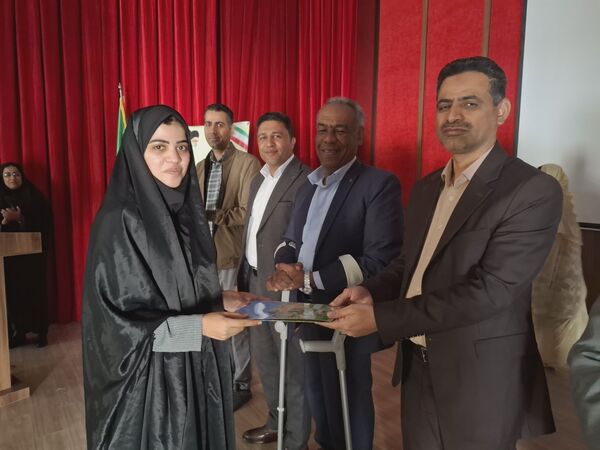 تجلیل از ستارگان برتر در فین