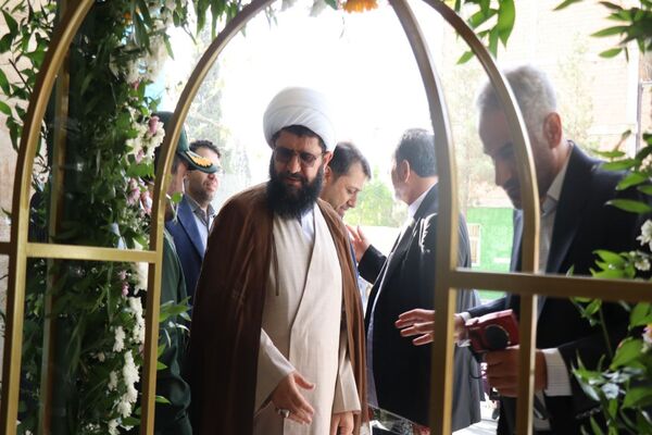 صبح مهر با کیف‌های رنگی و رؤیاهای روشن؛ مدرسه دوباره جان گرفت