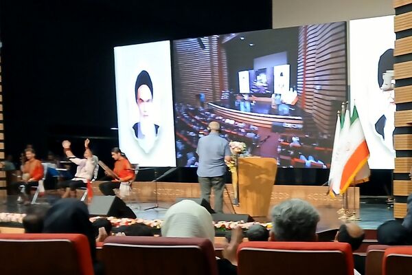 آیین تجلیل از معلمان نمونه شهرستان‌های استان تهران در شهرری