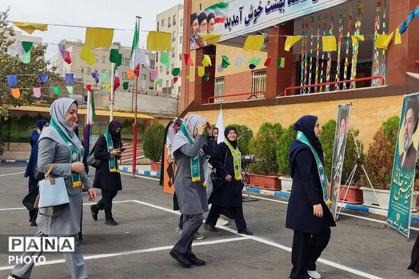 آماده‌سازی دوره تربیت مربی پیشتاز کاردان و اردو بازی در مدرسه شاهد بهشت شهرستان رباط‌کریم