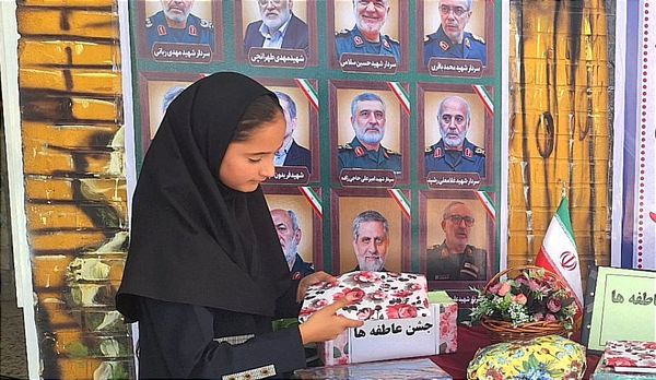 جشن عاطفه ها در دبیرستان دخترانه فیاض