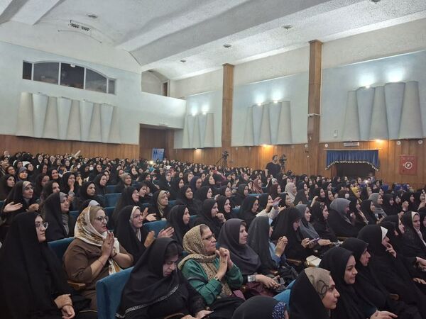 برگزاری ویژه برنامه نکوداشت مقام معلم در شهرستان کاشمر 