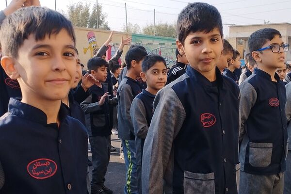 افتتاحیه سفیران سلامت در دبستان ابن‌سینا بهارستان‌دو