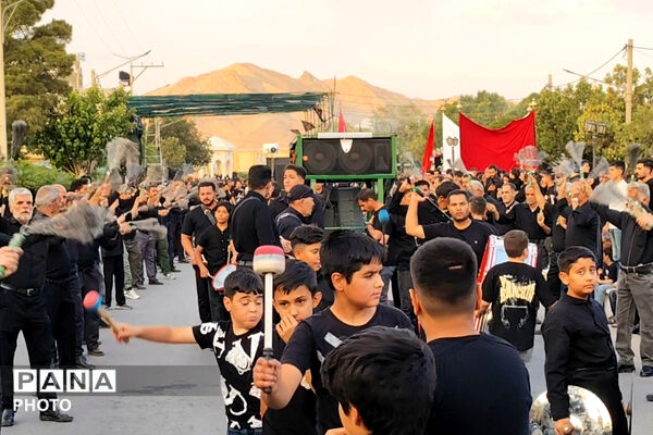 سوگ و ارادت عزاداران حسینی در شهر صغاد