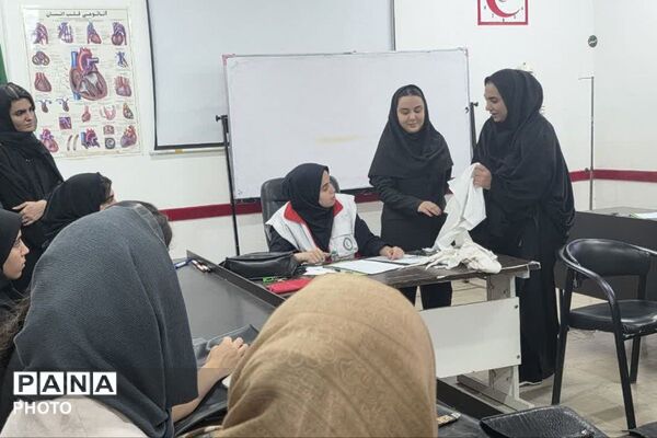 دوره ۲۲ ساعته هلال‌احمر در پیشوا