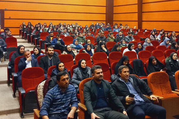 همایش ملی مربیان تربیت‌بدنی در بهارستان ۲