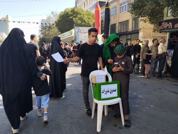 حضور جاماندگان اربعین حسینی در جوار امام مهربانی‌ها
