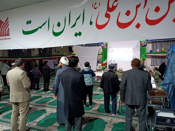 جشن پیروزی انقلاب در مسجد حضرت رسول اکرم(ص)