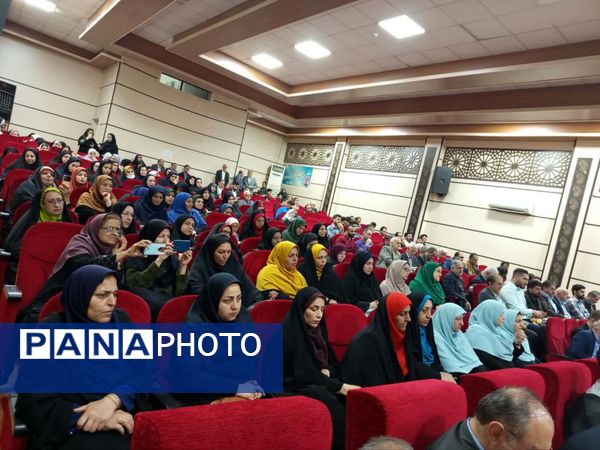 تقدیر از معلمان نمونه در سوادکوه