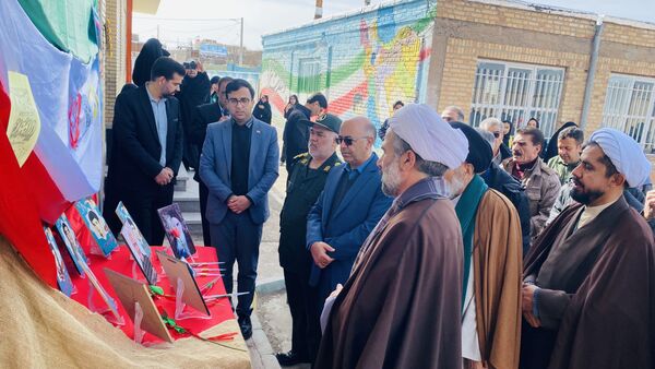 مراسم  یاوران انقلاب و افتتاح نمازخانه خیرساز در دبستان بنیاد برکت باخرز