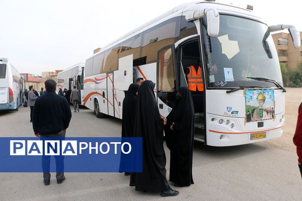 اعزام نخستین گروه از دانش‌آموزان ناحیه 4 قم به اردوی راهیان نور