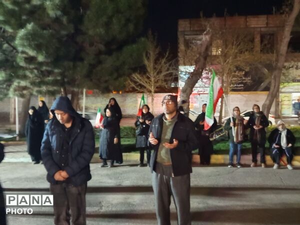 حضور مردم نمایشی از اتحادوهمبستگی دربلوار جمهوری نیشابور