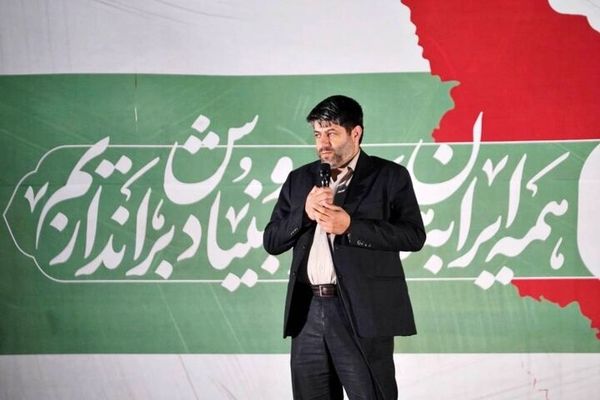 با صرفه‌جویی و همراهی مردم، دشمن در جنگ اقتصادی نیز ناکام می‌ماند