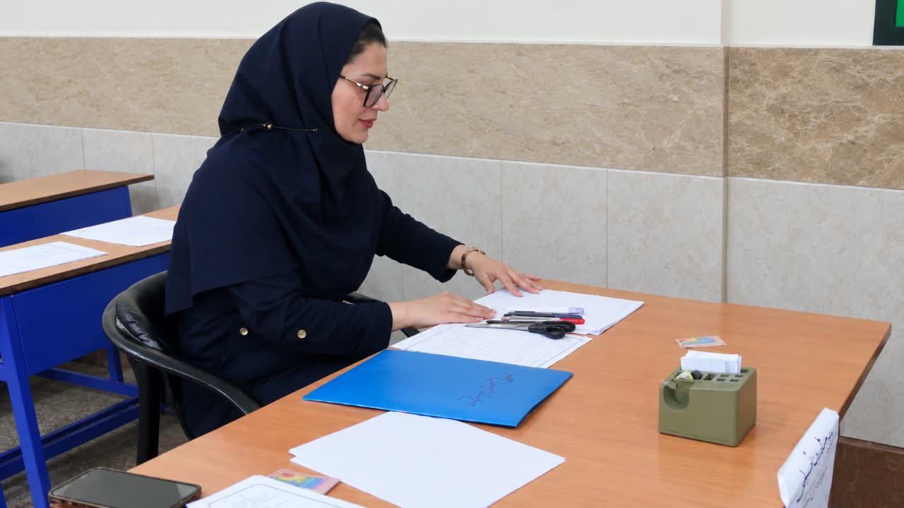 هدایت تحصیلی مسیری سه‌ساله برای انتخاب آگاهانه رشته تحصیلی است 