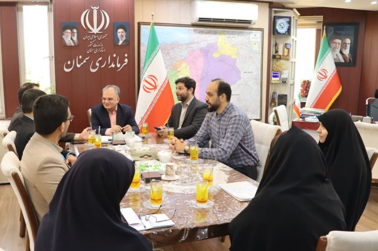 توسعه فرهنگ کتابخوانی در سمنان نیازمند بهره‌گیری از ظرفیت‌های فرهنگی، علمی و اجتماعی است
