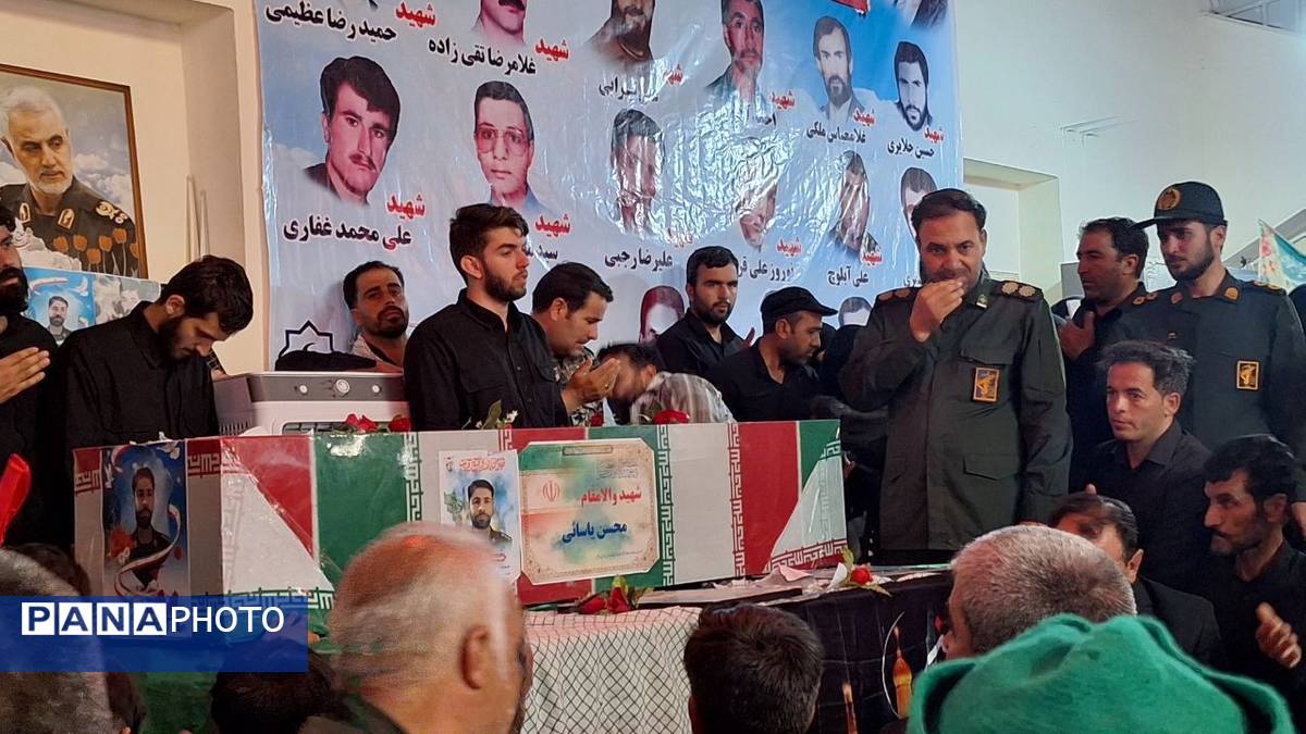 مراسم وداع و خاکسپاری پیکر پاسدار سرافراز اسلام در روستای همت آباد باخرز 