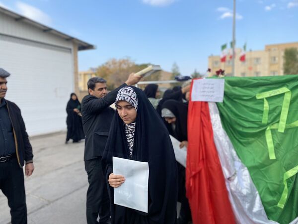 اعزام دانش‌آموزان شهرستان مه‌ولات به اردوی راهیان نور