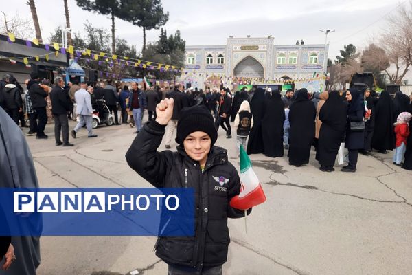 حضور مردم چهاردانگه در جشن چهل و هفتمین سالگرد شکوهمند انقلاب اسلامی