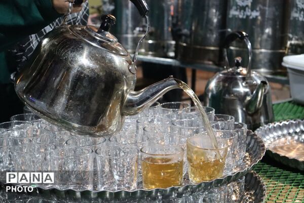 چایخانه فاطمه الزهرا برای هشتاد و هشتمین بار میزبان جانفدایان نیشابور 
