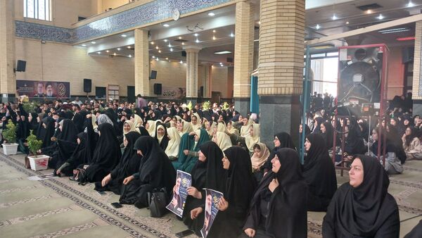 مراسم بزرگداشت مجاهد شهید سیدحسن نصرالله در مسجد خاتم‌الانبیا شهرستان ملارد