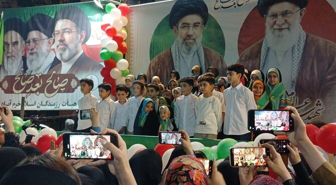 شبی که خرم‌ آباد دوباره بر بلندای ایمان و همدلی ایستاد