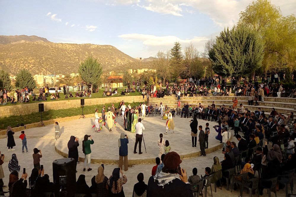 جشن نوروزگاه در پارک ساحلی یاسوج 