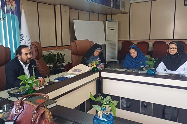 تقدیر از مراقبین سلامت و ارگان‌های مرتبط با حوزه سلامت در اداره آموزش و پرورش شهریار 