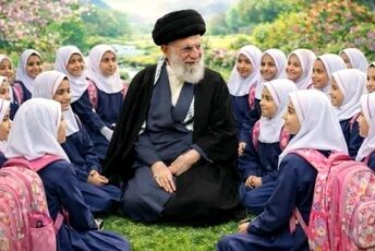 از کلاس تا میدان؛ نسلی که «جنگ جنگ تا پیروزی» را فریاد می‌زند