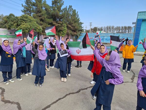 اعلام انزجار دانش‌آموزان ملاردی از رژیم کودک‌کش و جنایتکار صهیونیستی و حمایت از جبهه مقاومت