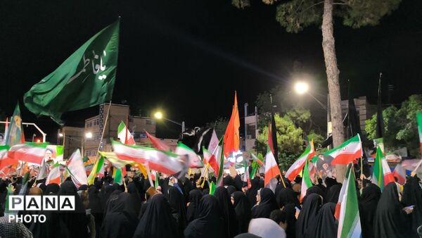 شبِ خروش مردم مرزنشین در پاسداشت شهدای امنیت