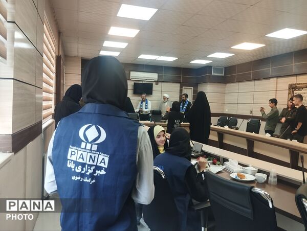 مراسم تجلیل از دانش آموزان فعال پانا ناحیه دو مشهد