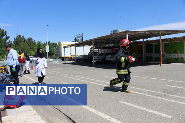 رقابت‌های اطفاء حریق مراقبین سلامت استان قم