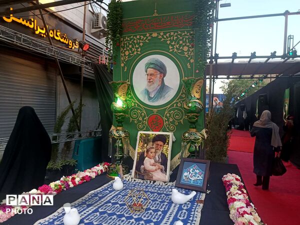 اردوی زیارتی دانشجومعلمان قم در مرقد امام و بیت رهبر شهید