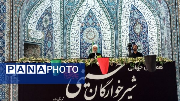 مراسم شیرخوارگان حسینی در مصلی بزرگ امام علی(ع) شهرستان ساوه