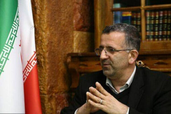پیام تسلیت عراقچی در پی درگذشت رئیس دفتر نمایندگی وزارت امور خارجه در استان همدان